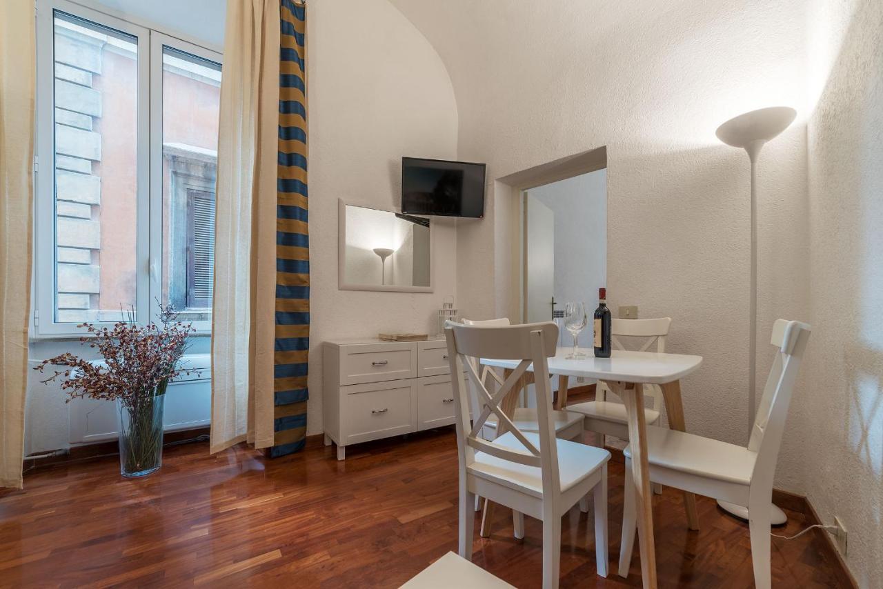 Cs Piazza Venezia Apartment Řím Exteriér fotografie